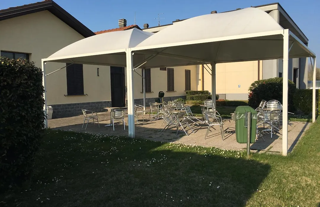Groane Hotel Residence-1